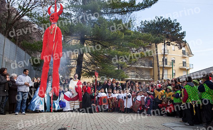 Bimbi prati nuovi 2011-7322.jpg